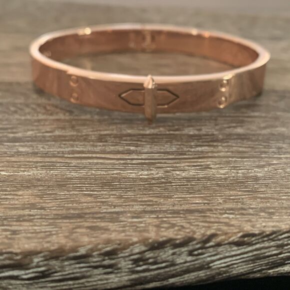 Stella & Dot Small Rebel Bangle Bracelet Rose Gold "You Do You" Quote Hinge NWOT - Picture 4 of 16